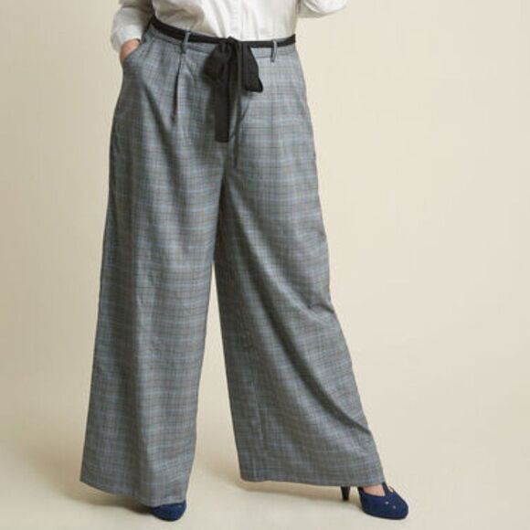 Mod Cloth High Waisted Wide Leg Trousers - Picture 1 of 2